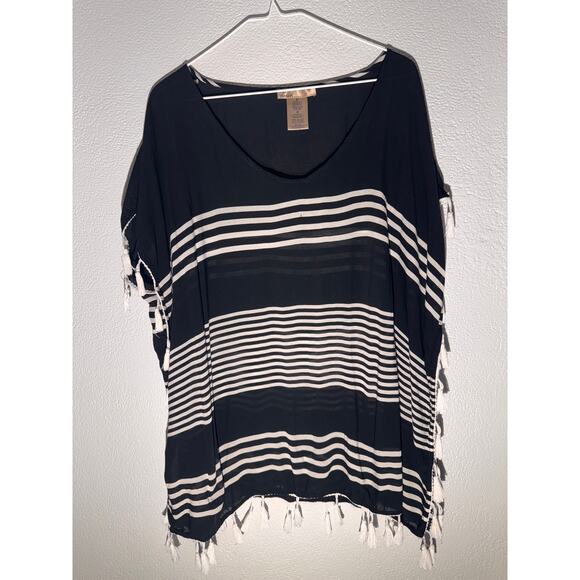 C&T Beach Black & White Striped Tassel Top Size Medium - Picture 1 of 10
